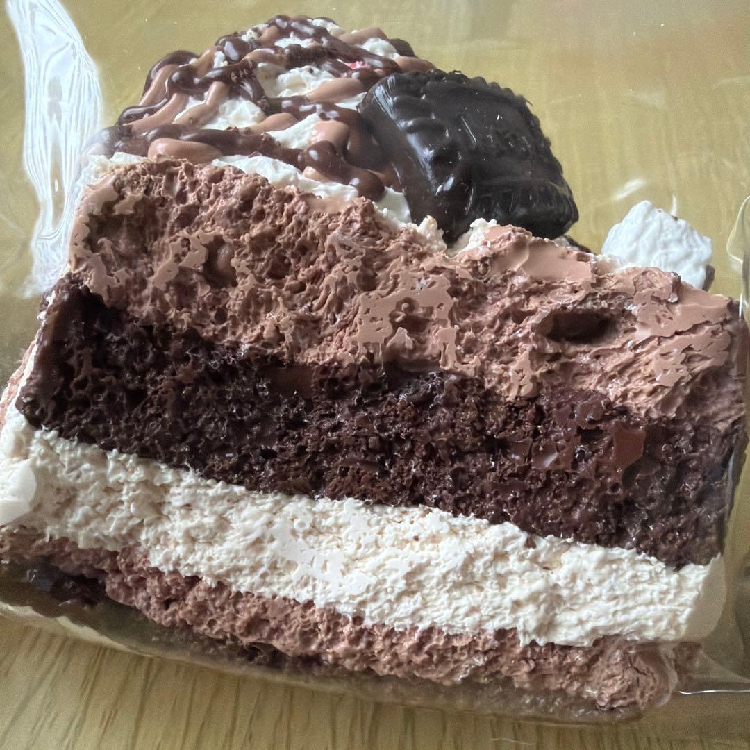 Acha Studio 三層トースト チョコ ロータス スクイーズ — image 2