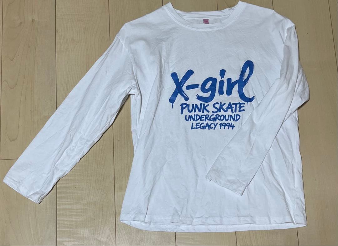 ホワイト Tシャツ 長袖 薄手 ロゴプリント 春服 — image 2