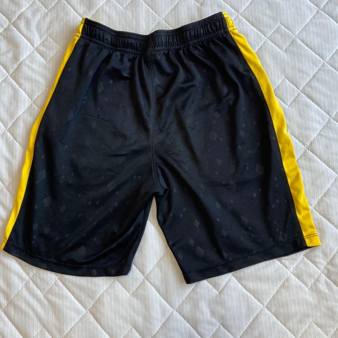 Nike NEYMAR ハーフパンツ ブラック/イエロージュニア用　Ｌサイズ — image 2