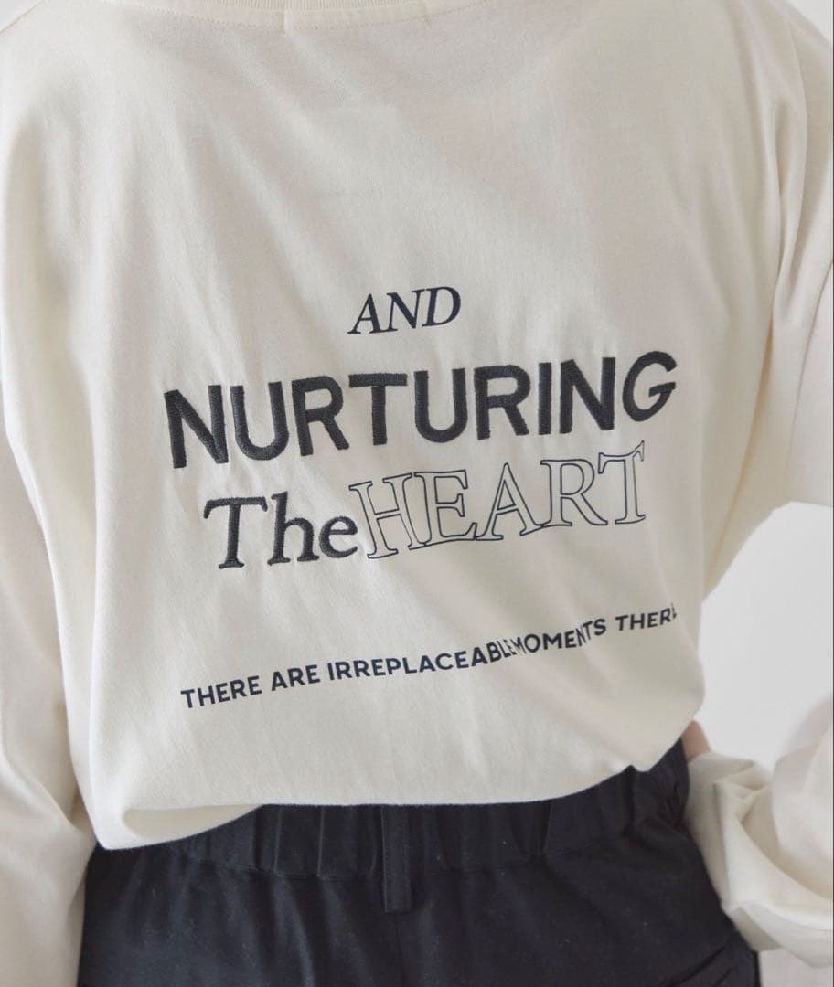 新品　アメリカンホリック　NURTURING 刺繍ロゴロンT オフホワイト　Ｌ — image 2