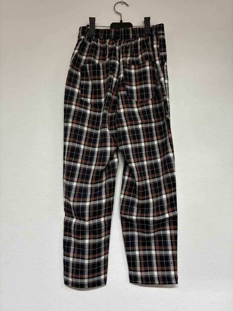 【新品】チェック柄イージーパンツ — image 2