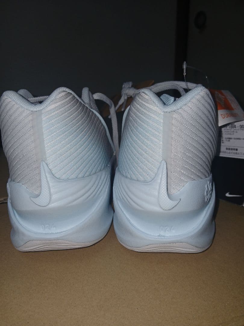 NIKE バスケットボールシューズ HF1604-002 — image 4