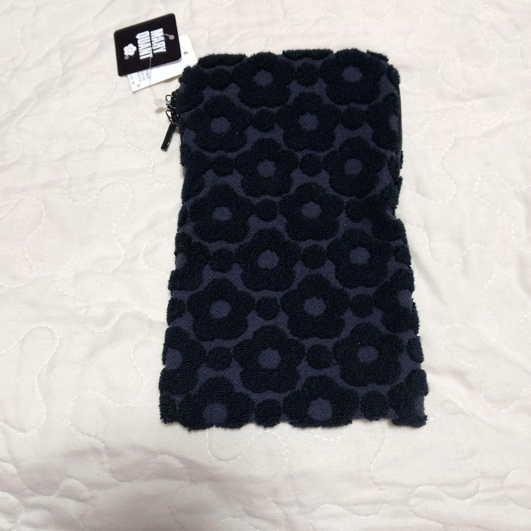 未使用　MARY QUANT デイジー柄 タオルポーチ♡ — image 2