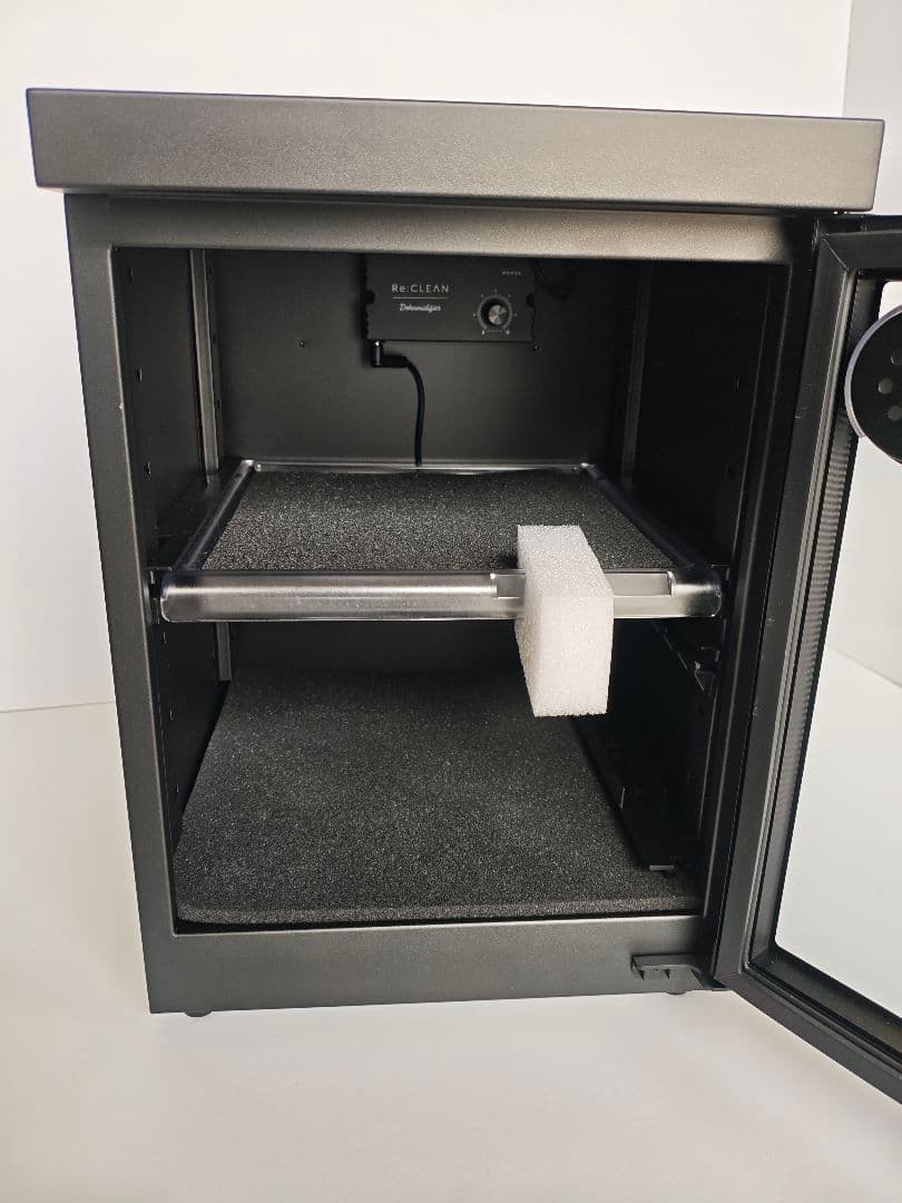 （美品）Re:CLEAN 防湿庫 30L RC-30L 日本製湿度計 — image 2