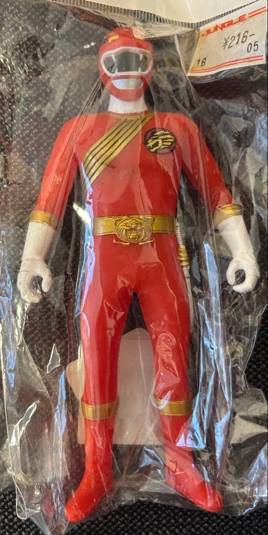 戦隊ヒーロー　レッド6体　ソフトビニール — image 3