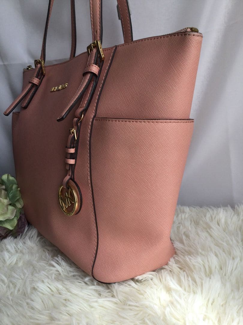 MICHAEL KORS マイケルコーストートバッグ — image 3