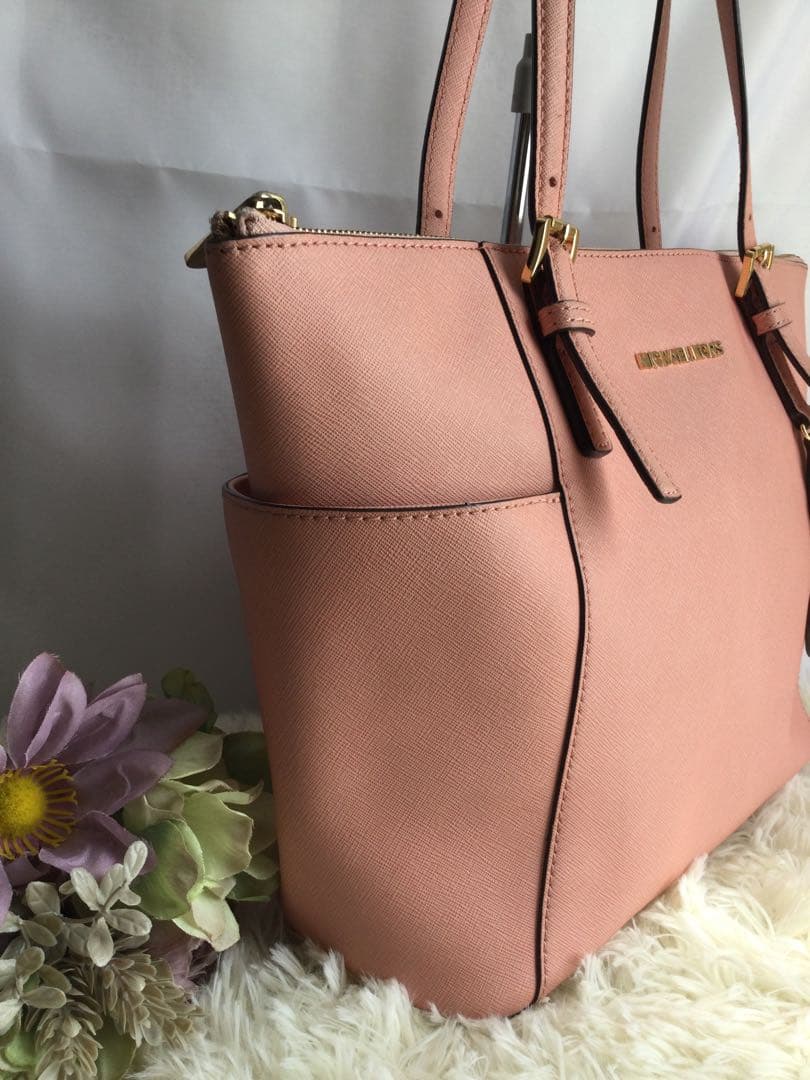 MICHAEL KORS マイケルコーストートバッグ — image 4