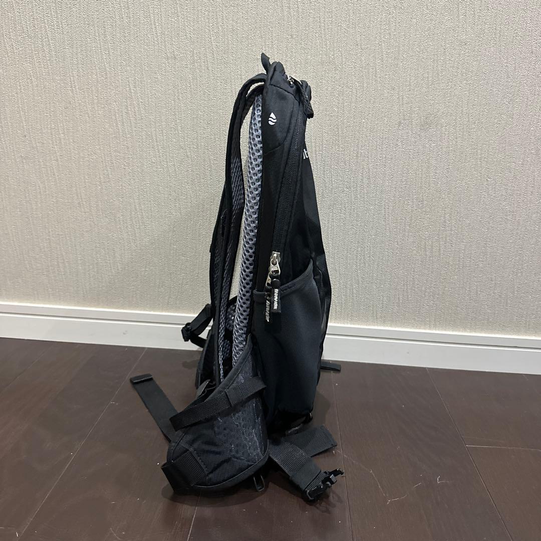 【値下げ可】deuter Race 8 バックパック ブラック — image 2