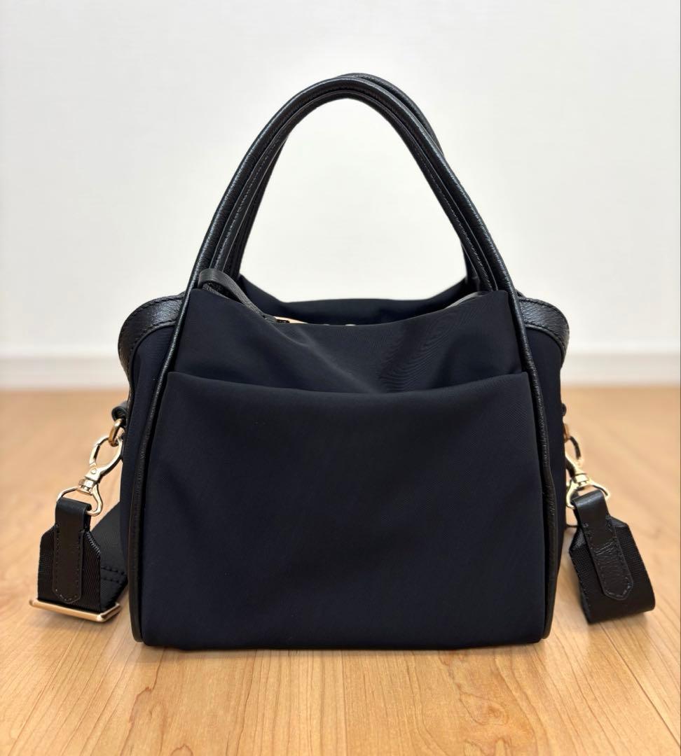 【極美品】✨LUPUY 革ハンドバック ショルダーバック 黒 — image 4
