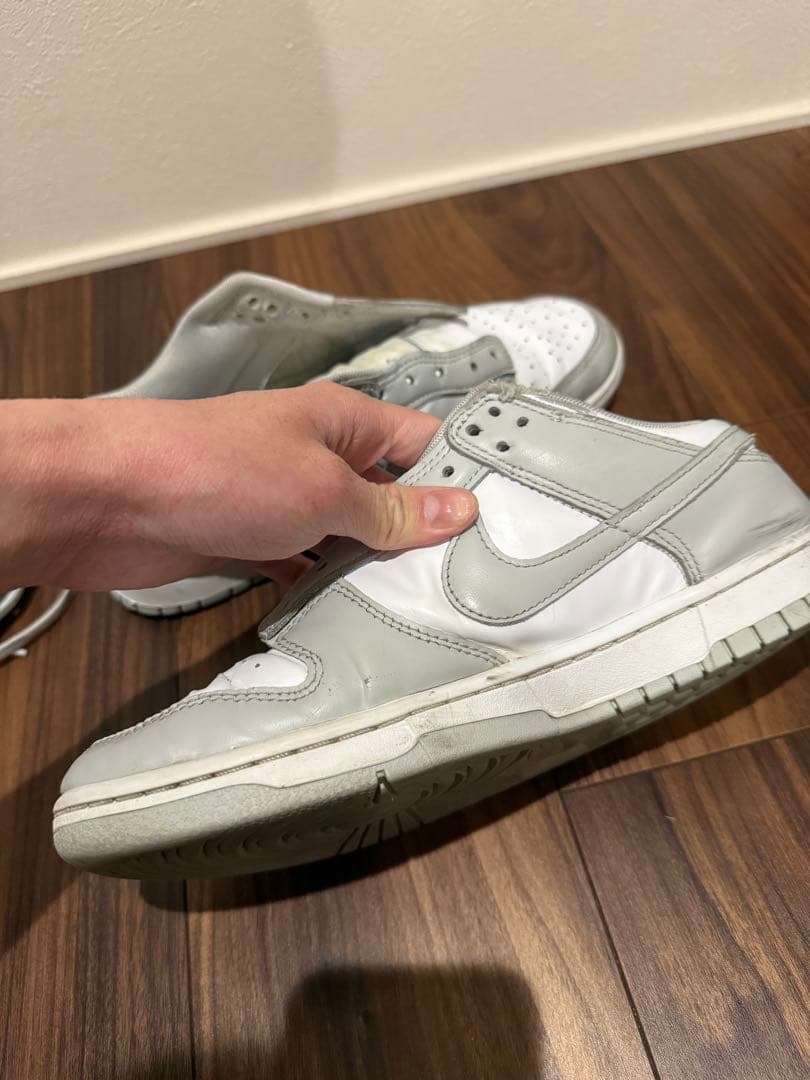 NIKE Dunk Low Grey White スニーカー — image 4