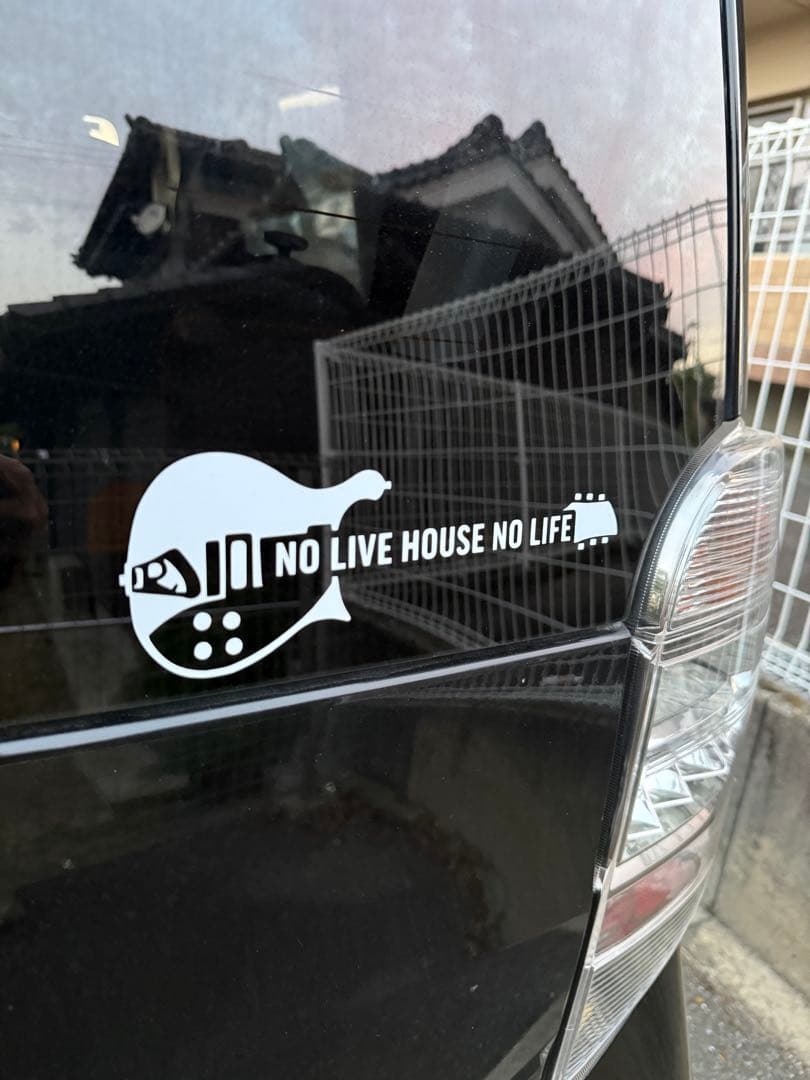 NO LIVE HOUSE NO LIFE カッティングステッカー — image 2