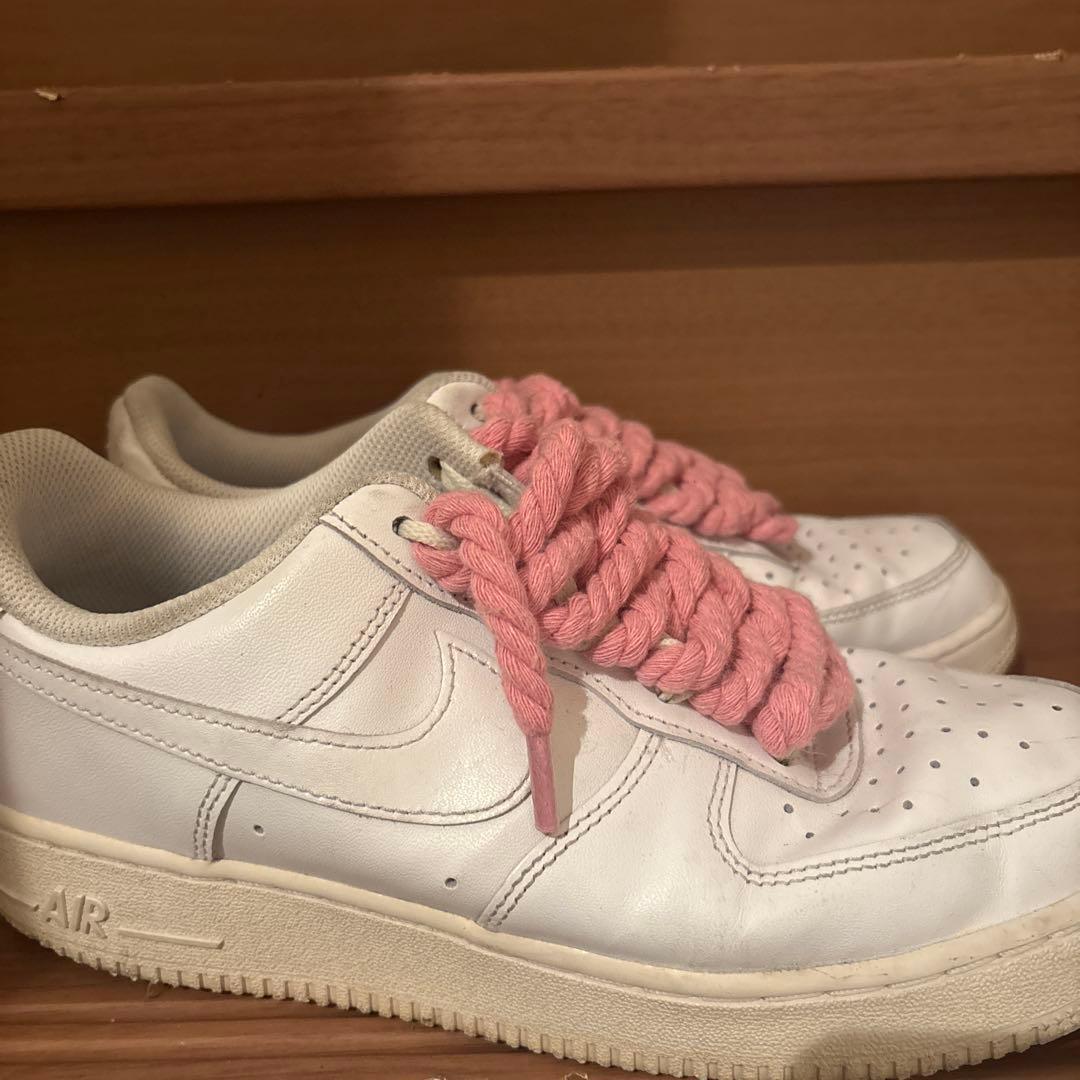 Nike Air Force 1 ローカット ホワイト ピンク — image 2