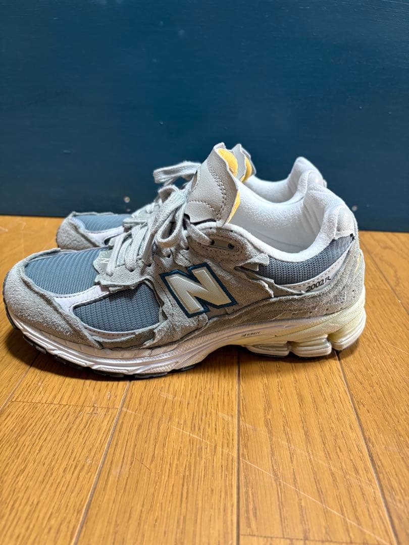 最終値下げ　New Balance 2002RDD スニーカー — image 3
