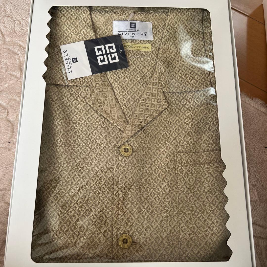 GIVENCHY パジャマ メンズ Mサイズ ベージュ — image 2