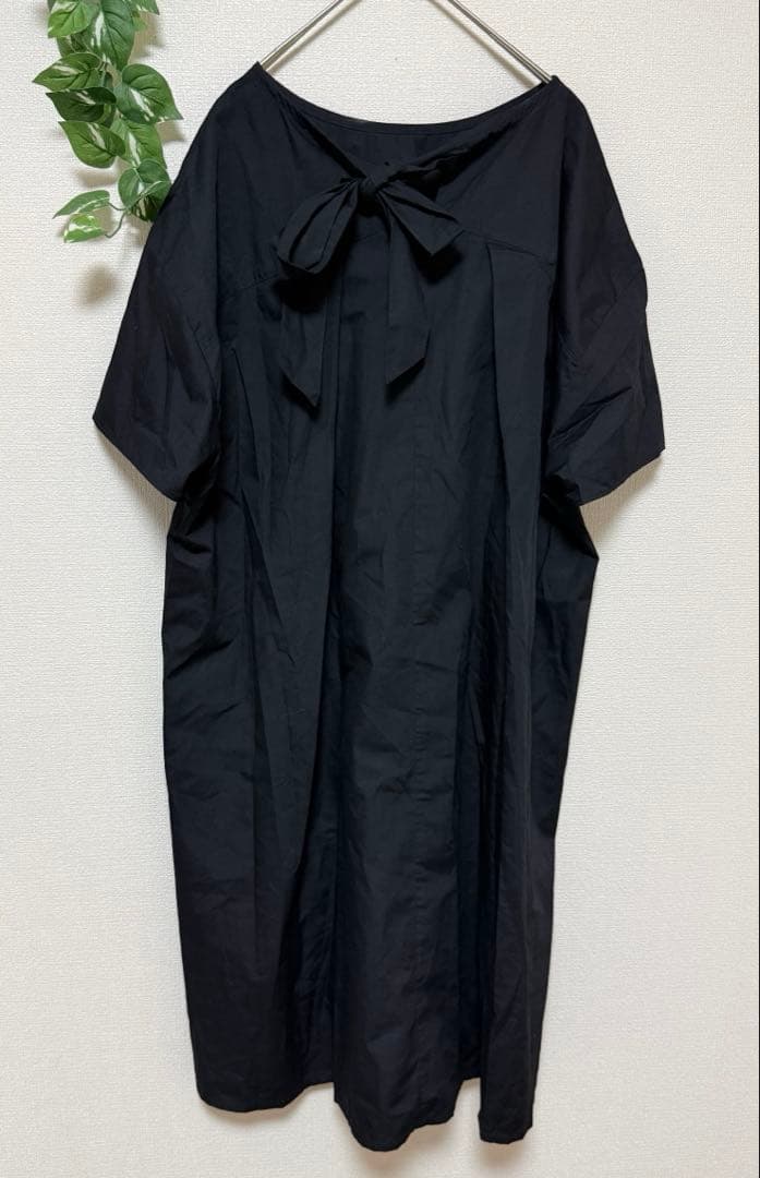 【KBF】 半袖カットソーワンピース 綺麗め ブラック バックリボン — image 5