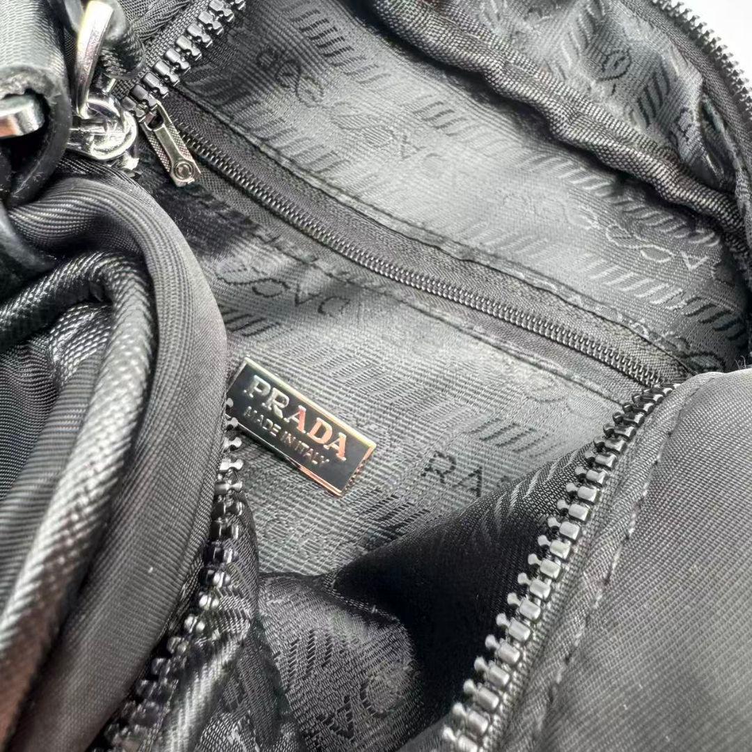 Prada ショルダーバッグ＋ミニウォレット付き 美品 u — image 5