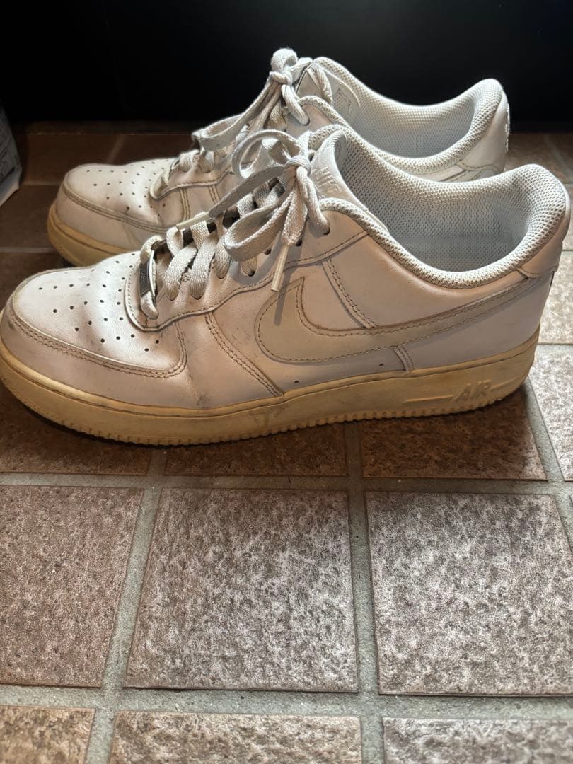 NIKE Air Force 1 ホワイト スニーカー — image 2