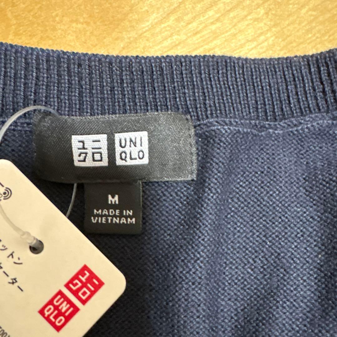 新品　UNIQLO スーピマコットン クルーネックセーター ネイビー M — image 3