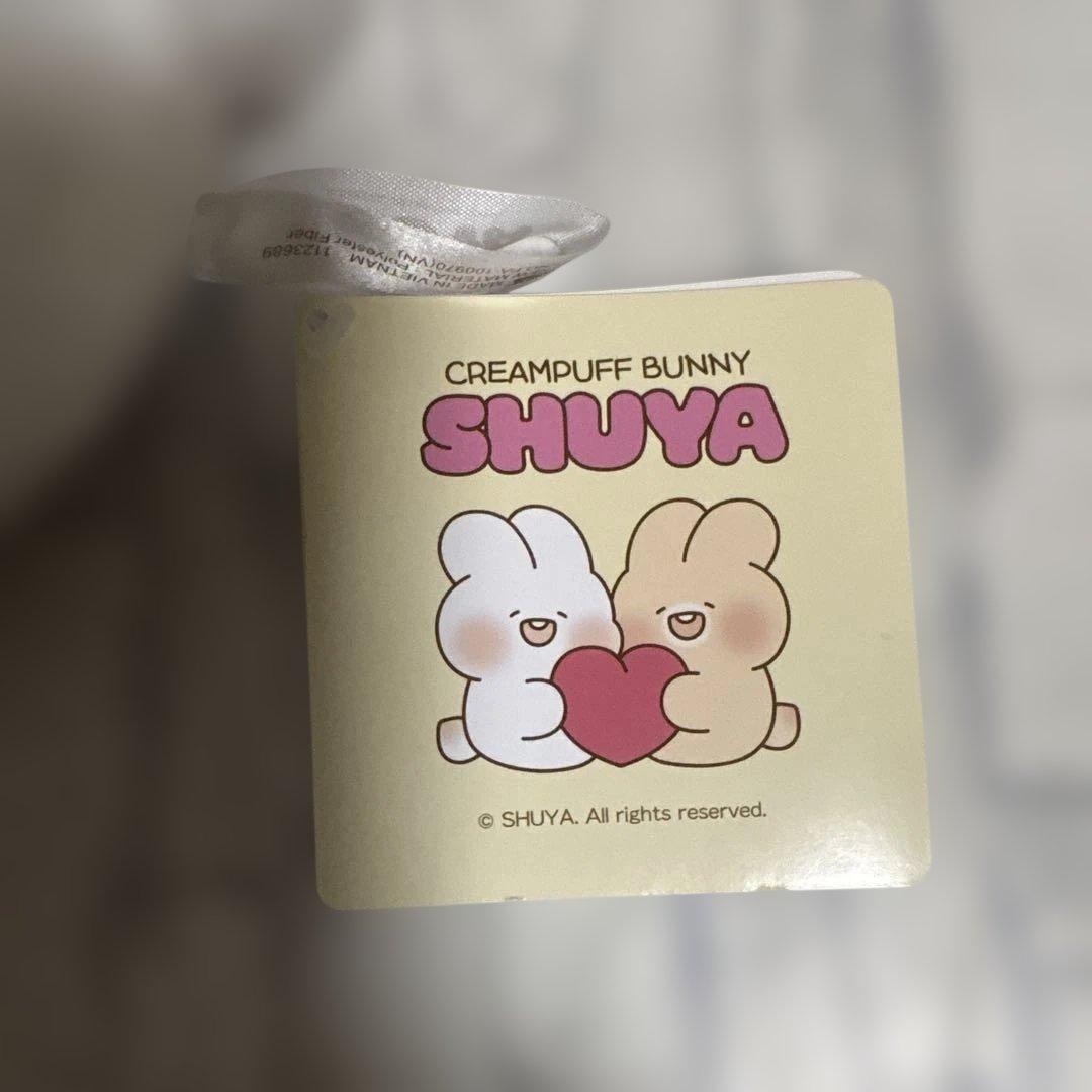 SHUYA CREAMPUFF BUNNY くっつきぬいぐるみ マスコット — image 3