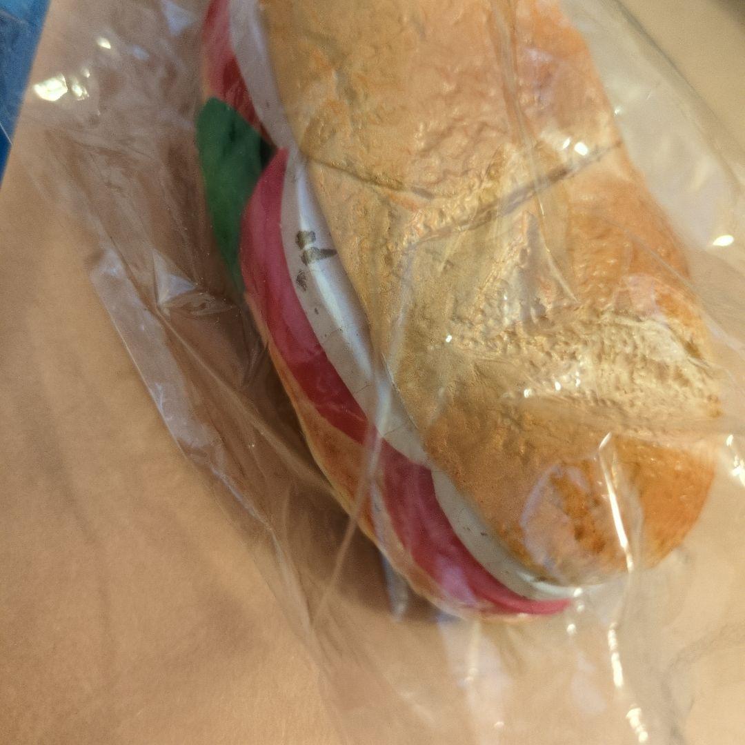 ベーカリー　パン　 サンドイッチ スクイーズ キーホルダー — image 2
