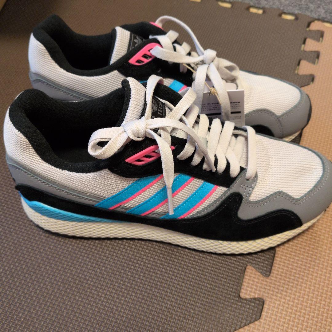 adidas ULTRATECH スニーカー — image 3