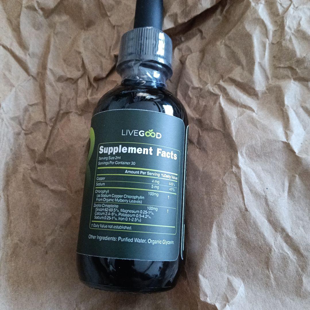 LiveGood Chlorophyll and Zeolite Detox — image 2
