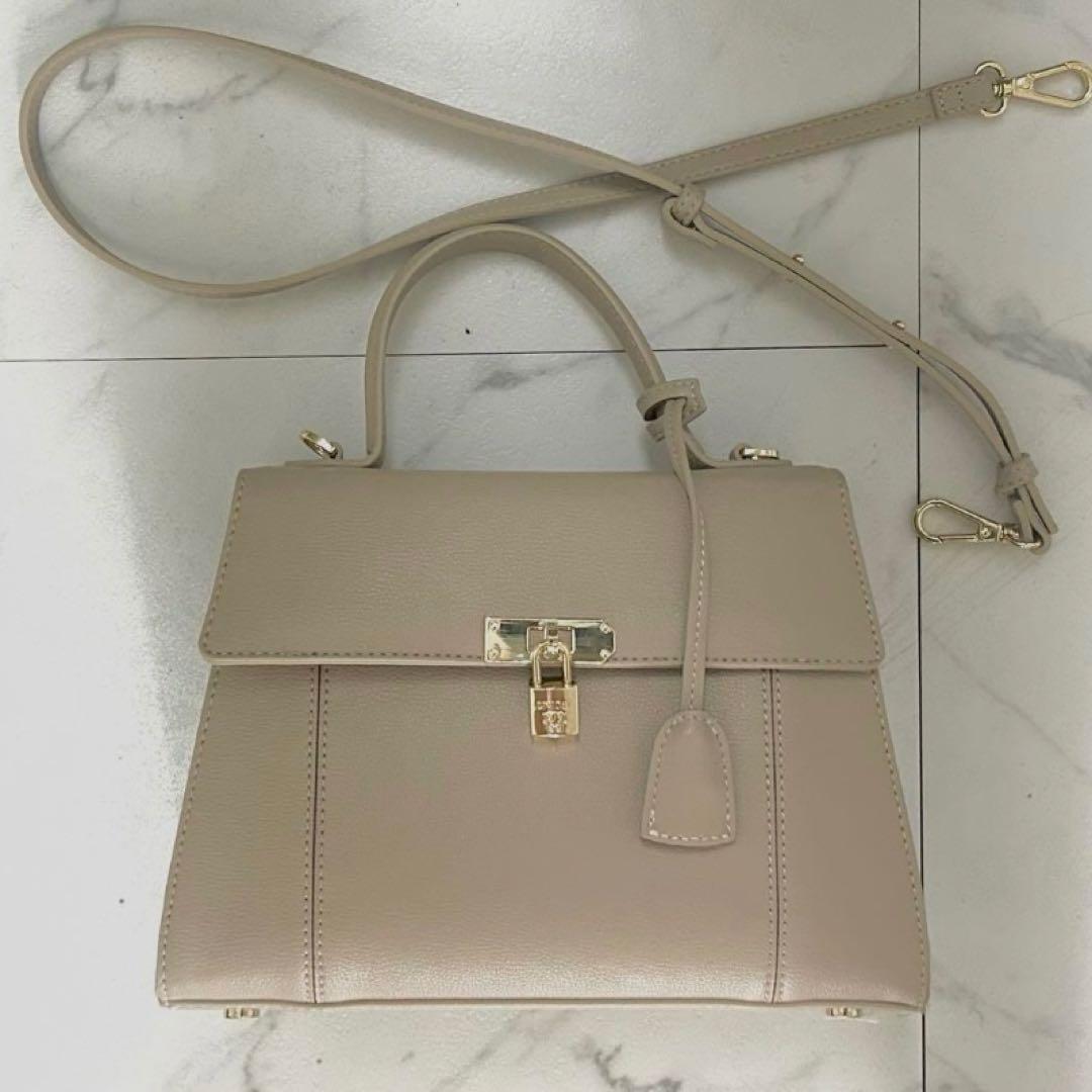 ロールカバーパッドロックバッグ　ベージュ SNIDEL — image 2