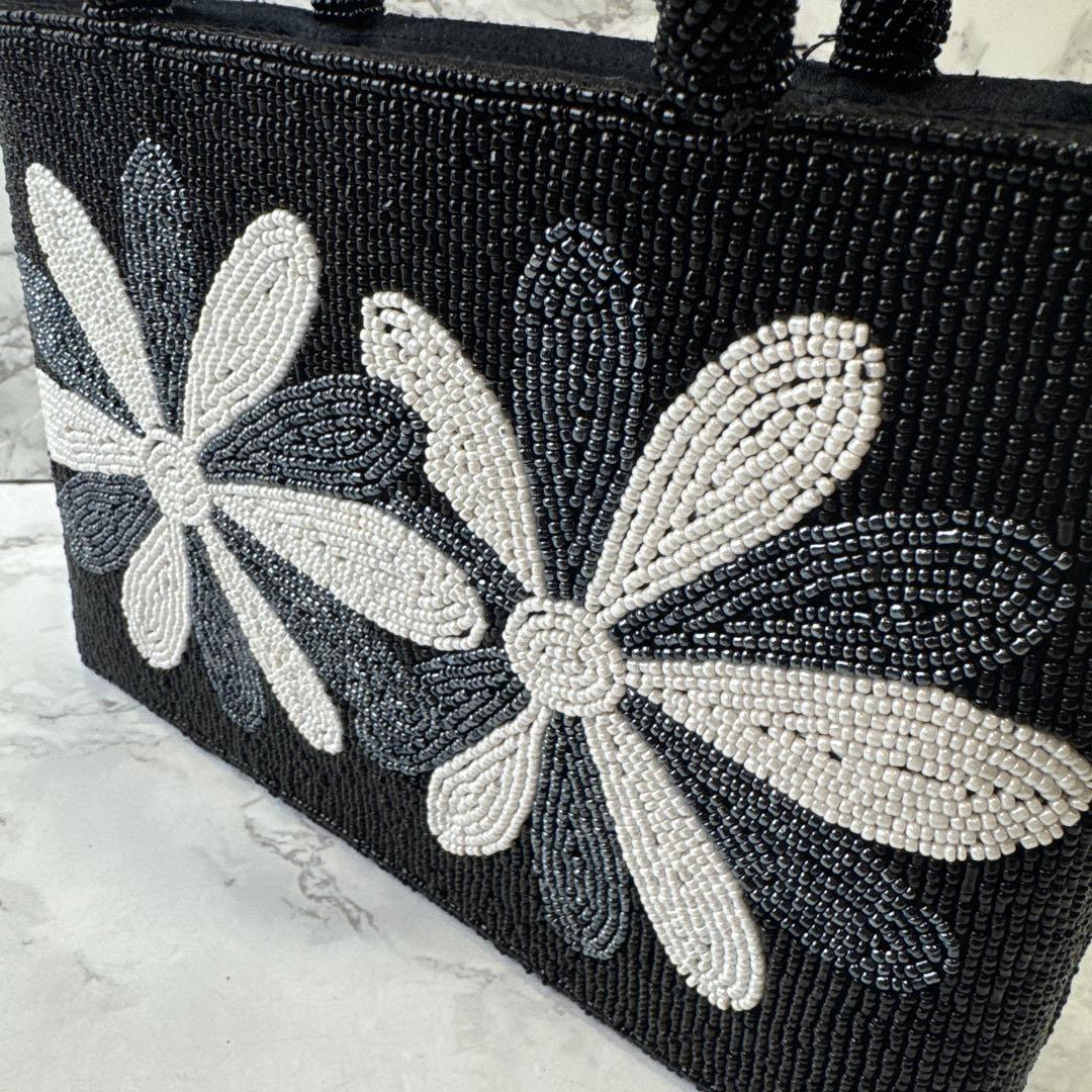 ほぼ未使用品SaPa Vietnam Handmade ビーズ刺繍 ハンドバッグ — image 5
