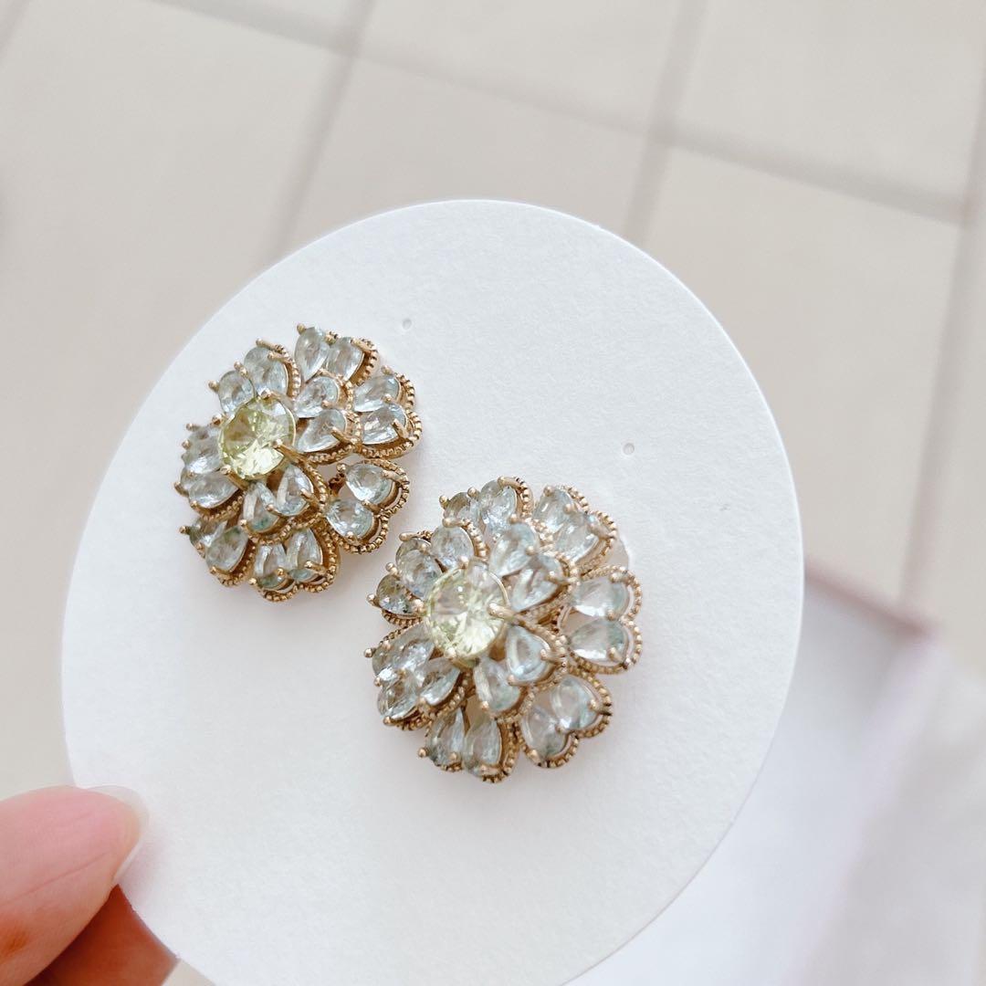 THE HANY ♡イヤリング、新品、伊藤 羽仁衣、箱・説明書一式あり　花 — image 4