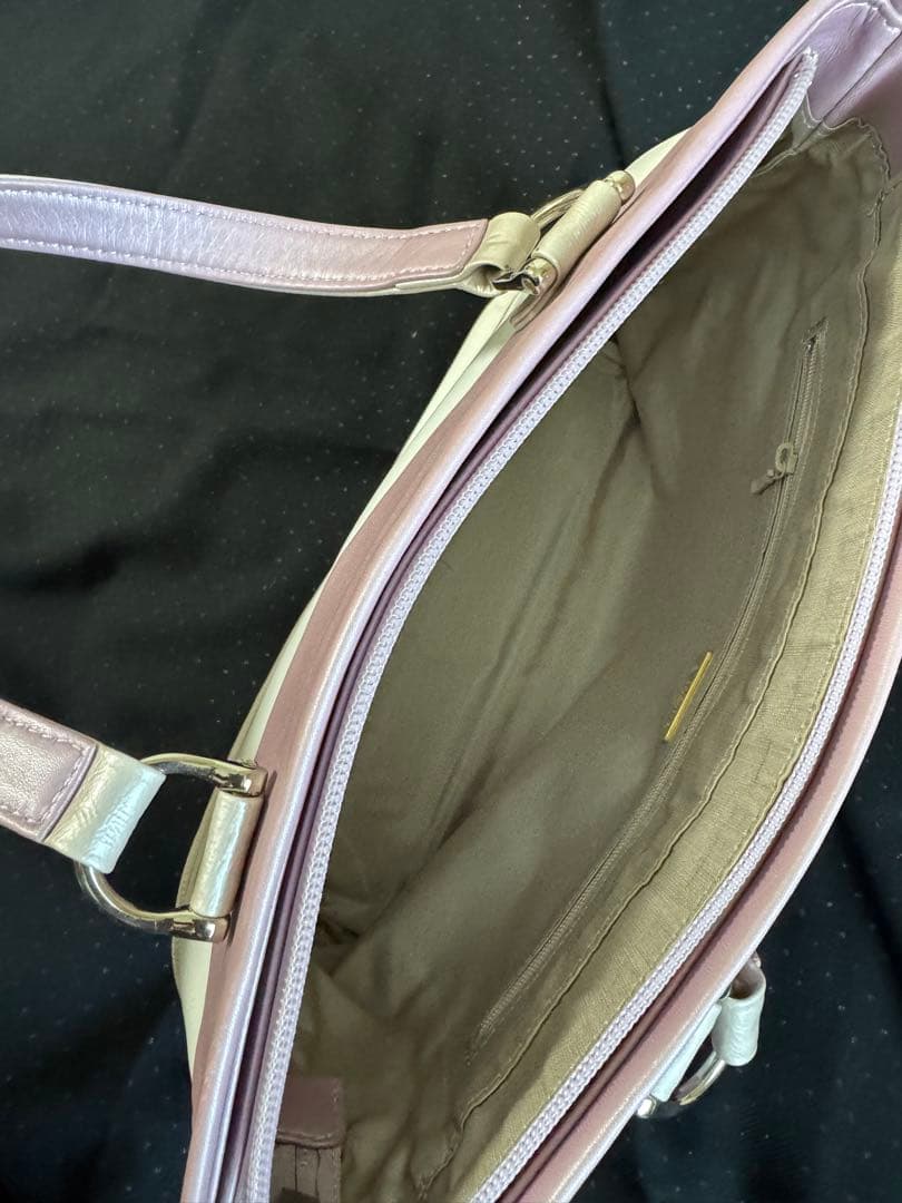 ピンク系ストライプハンドバッグ — image 4