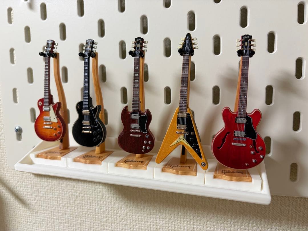 Gibson Miniature Collection用 台座セット、壁掛け — image 3