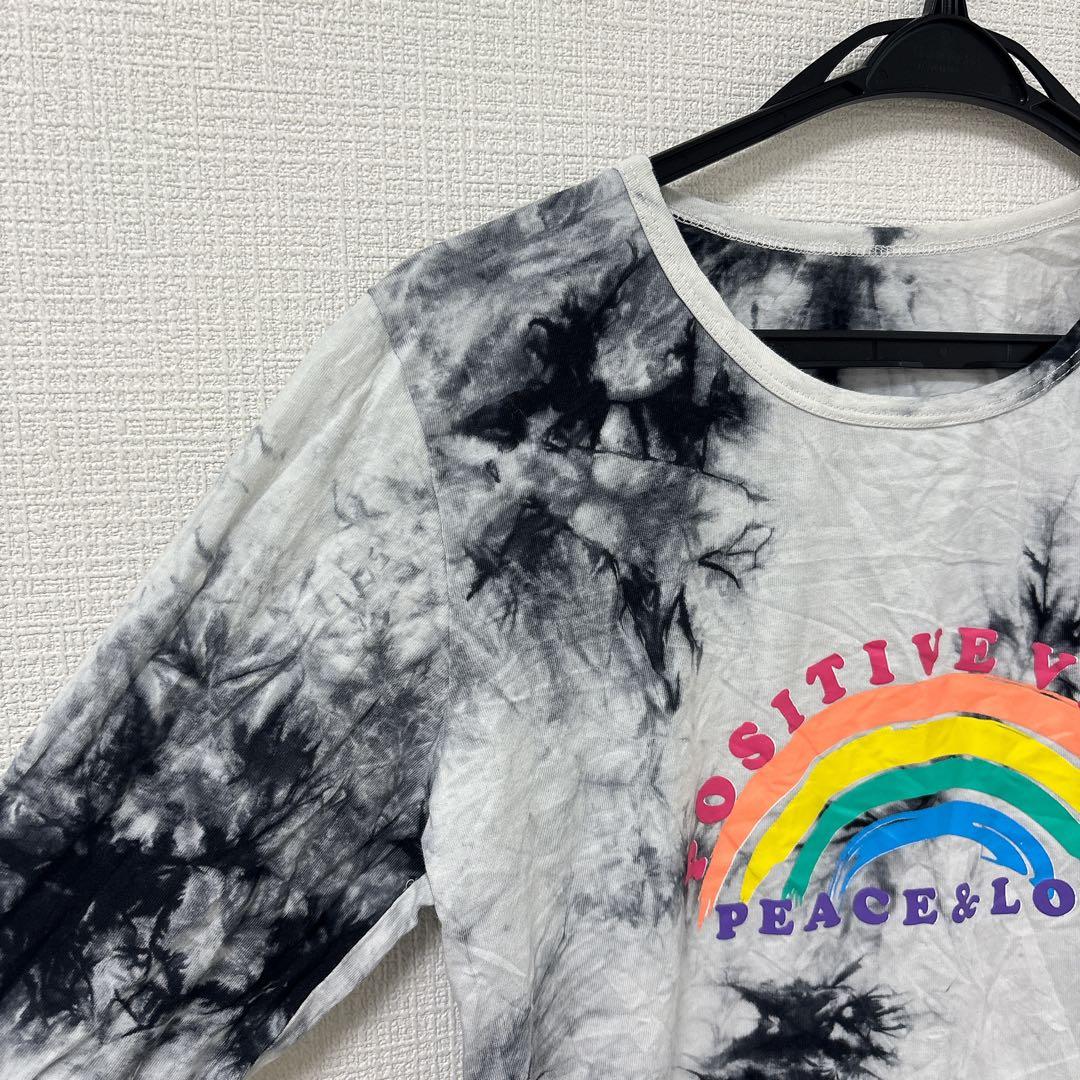 タイダイ柄　レインボーロゴ長袖Tシャツ カジュアル　モノトーン — image 4