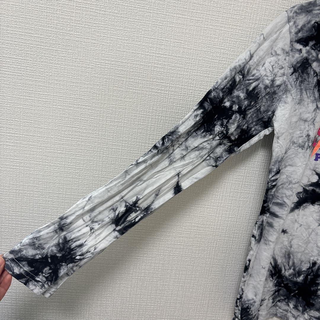 タイダイ柄　レインボーロゴ長袖Tシャツ カジュアル　モノトーン — image 5