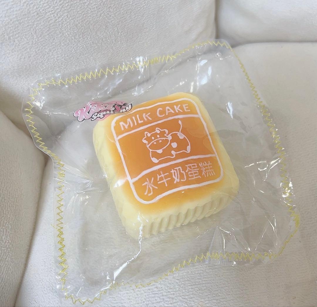 kikisquishy ぼやぼや純泥 牛ケーキ Mサイズ — image 2