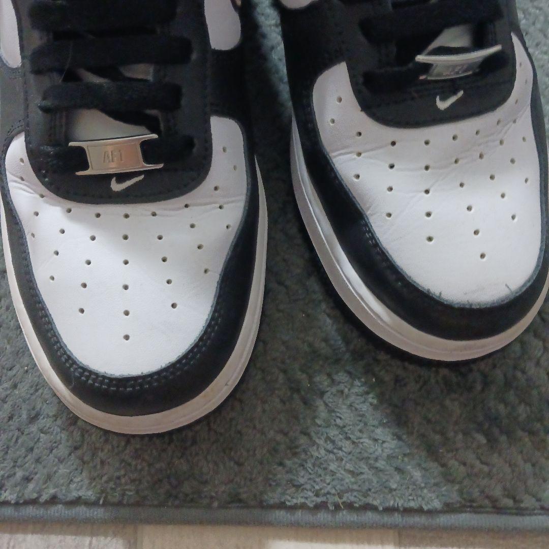 NIKE Air Force 1 Black White — image 3