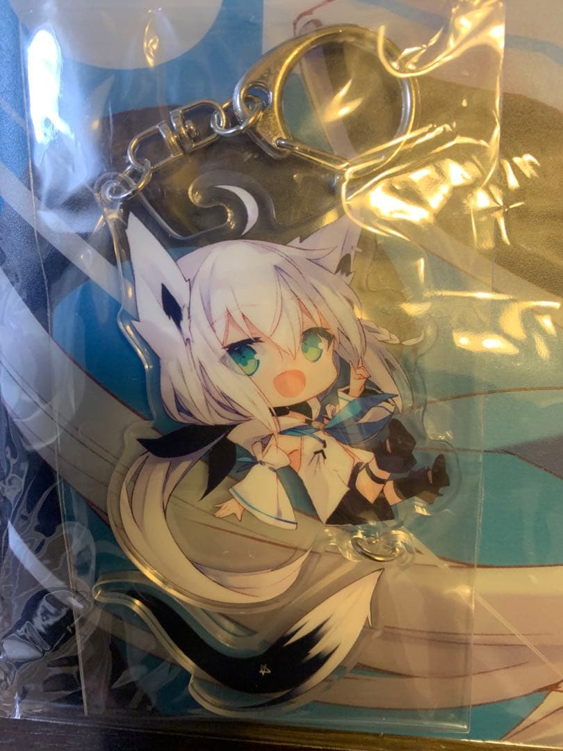 C97 白上フブキ アクリルキーホルダー white parabellum — image 3