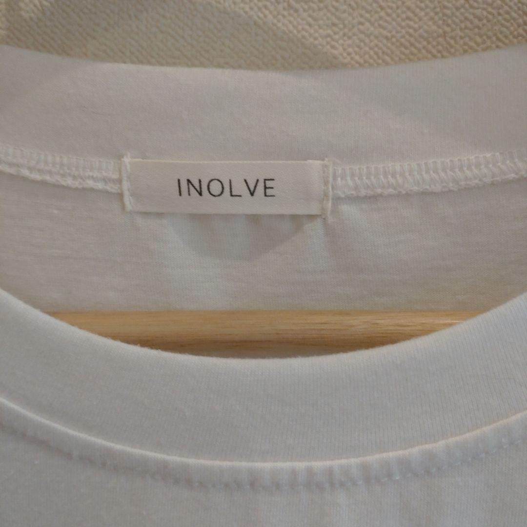 INOLVE イノールヴ エンボスロゴ Tシャツ ホワイト 白 【美品】 — image 3