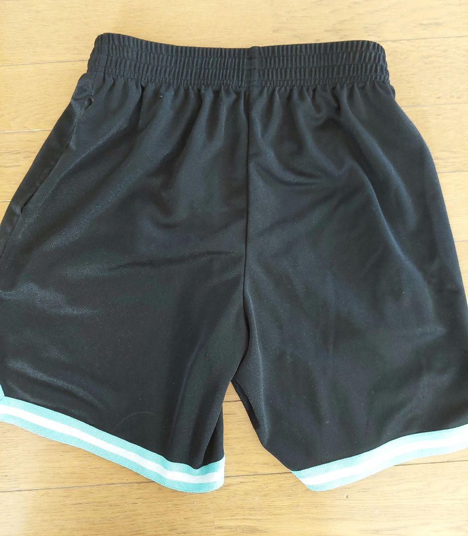 Vトリーム様専用Champion　バスケットボール　Mサイズ 　ハーフパンツ — image 2
