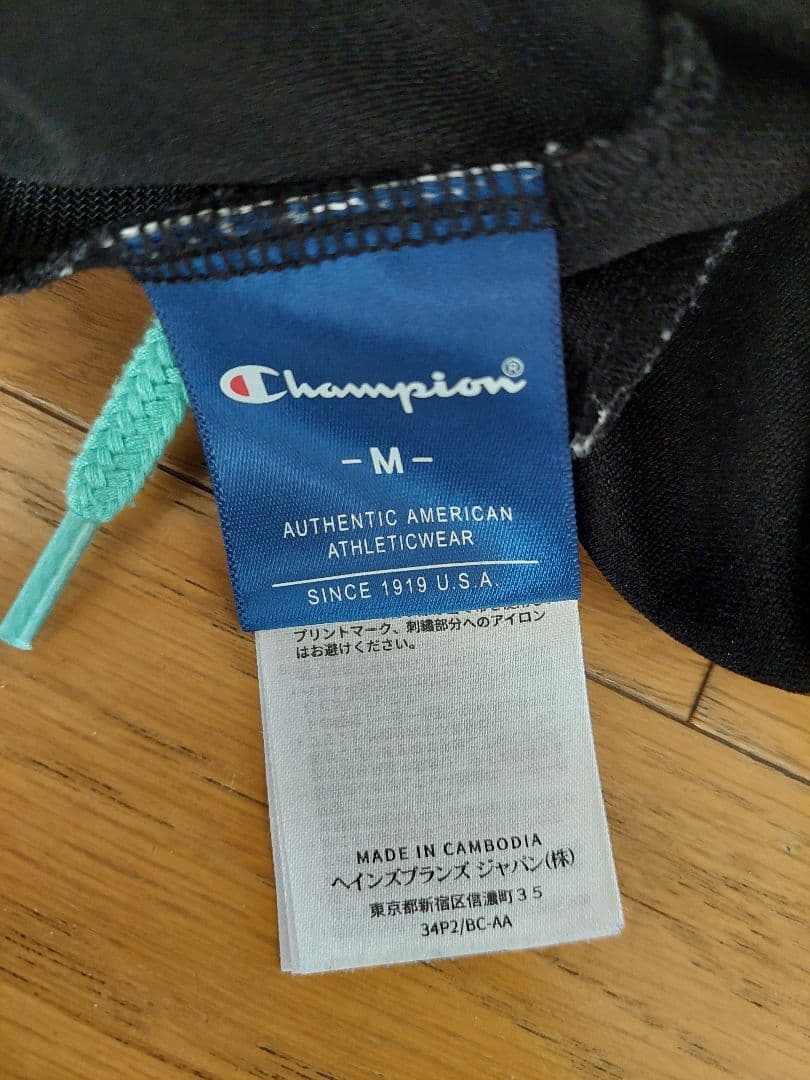 Vトリーム様専用Champion　バスケットボール　Mサイズ 　ハーフパンツ — image 3