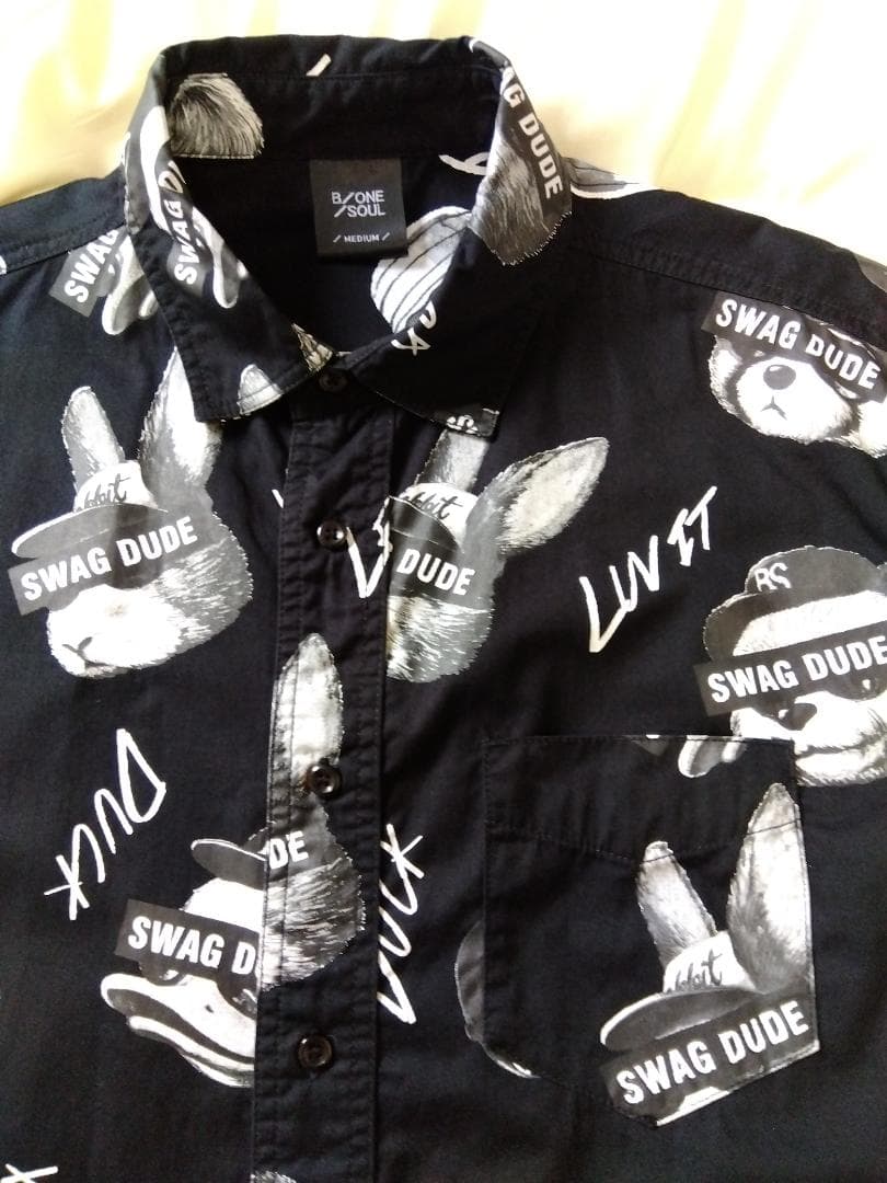 B ONE SOUL 総柄シャツ SWAG DUDE ブラック Mサイズ — image 2