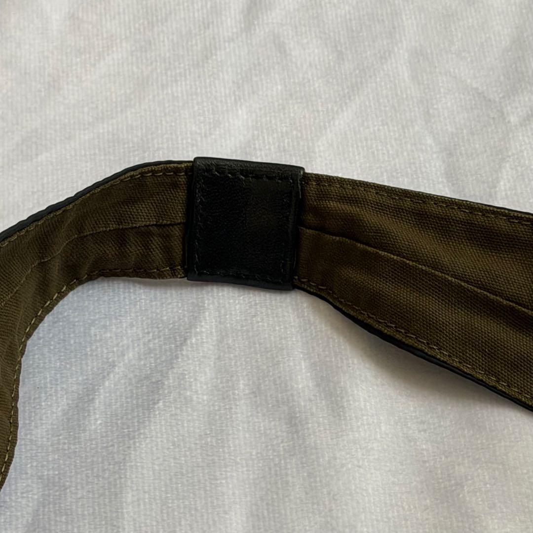 【美品】バーニーズニューヨーク ナイロン ワンショルダーバッグ ハンドバッグ 黒 — image 4