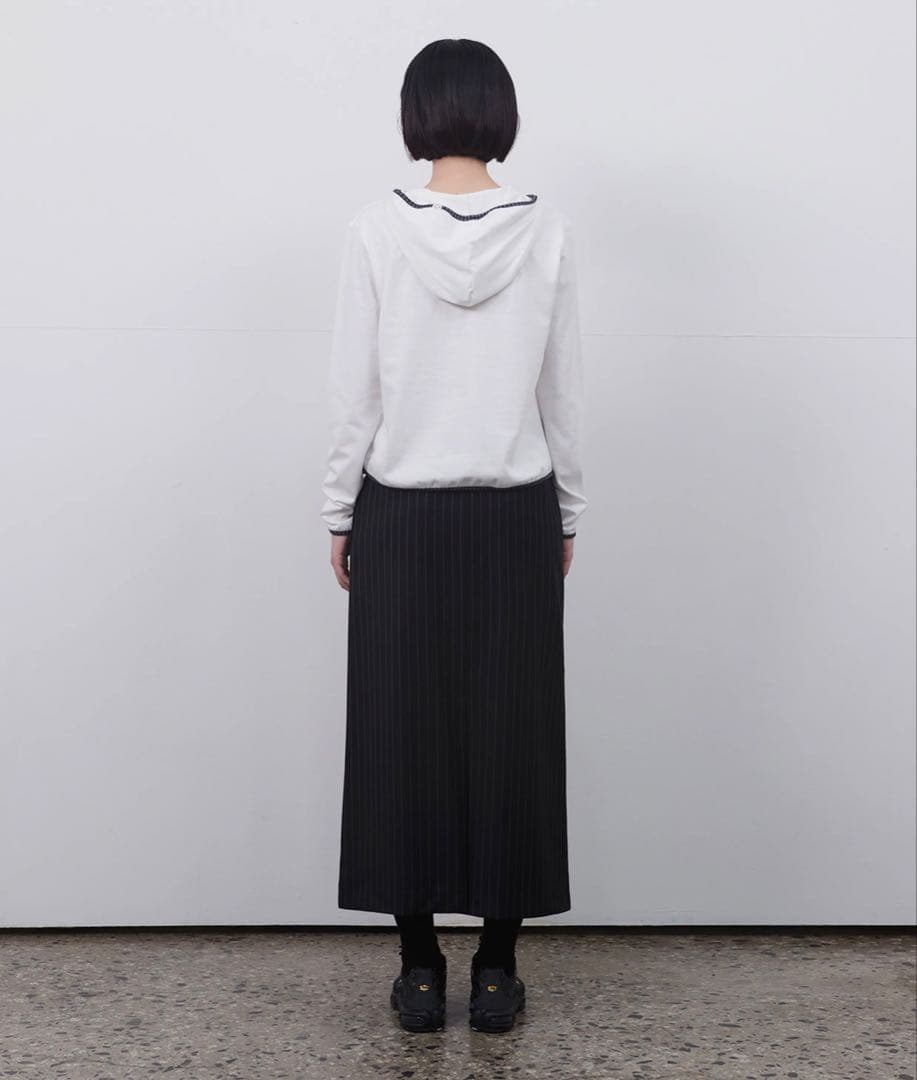 OHESHIOホワイトフーデッド 長袖カットソー — image 3