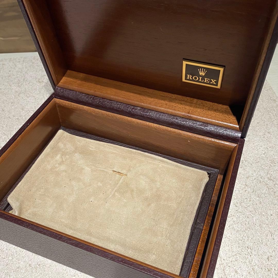 ロレックス　純正箱　ボックス　71.00.08 レッド　希少 — image 2