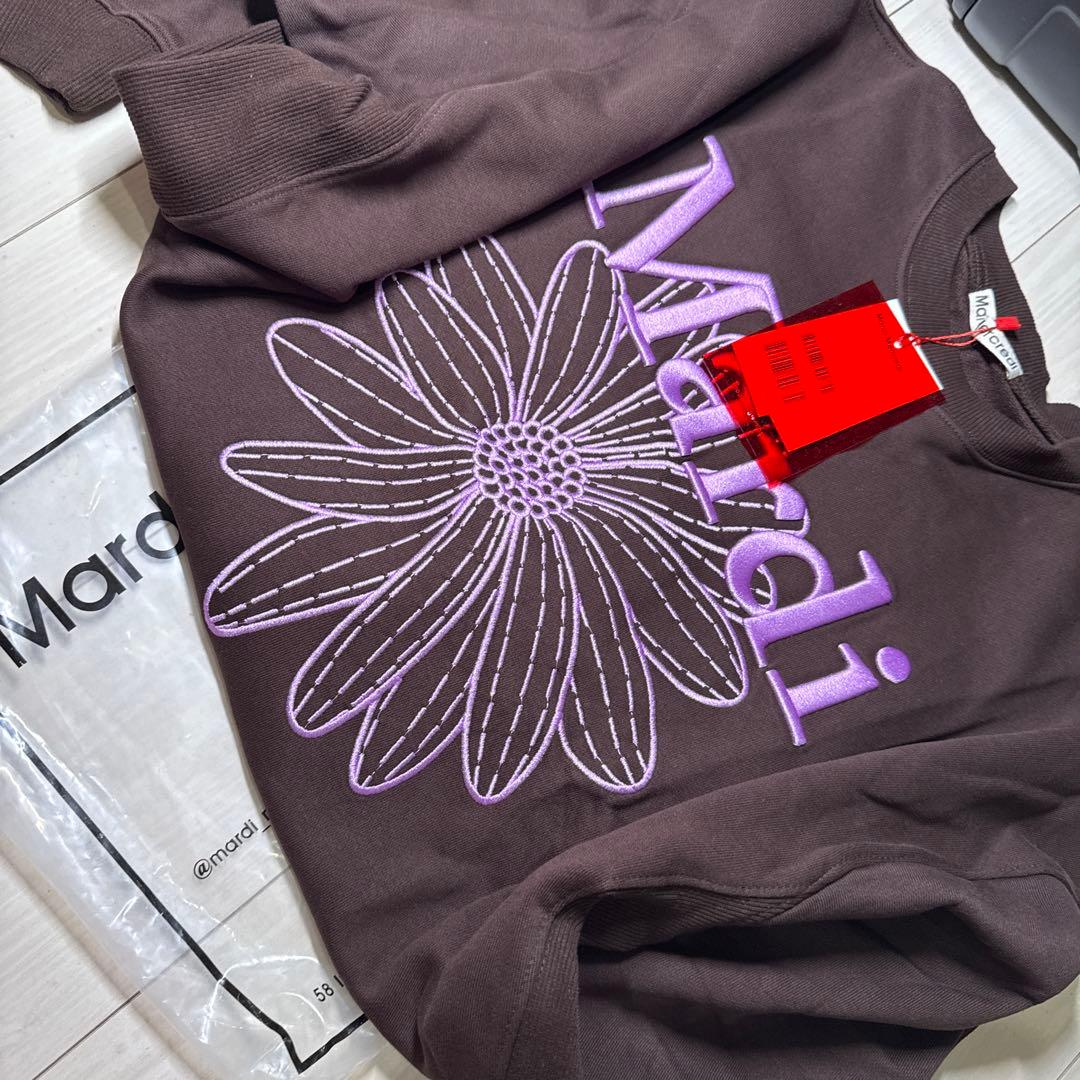 Mardi Mercredi マルディメクルディ 刺繍スウェット — image 4
