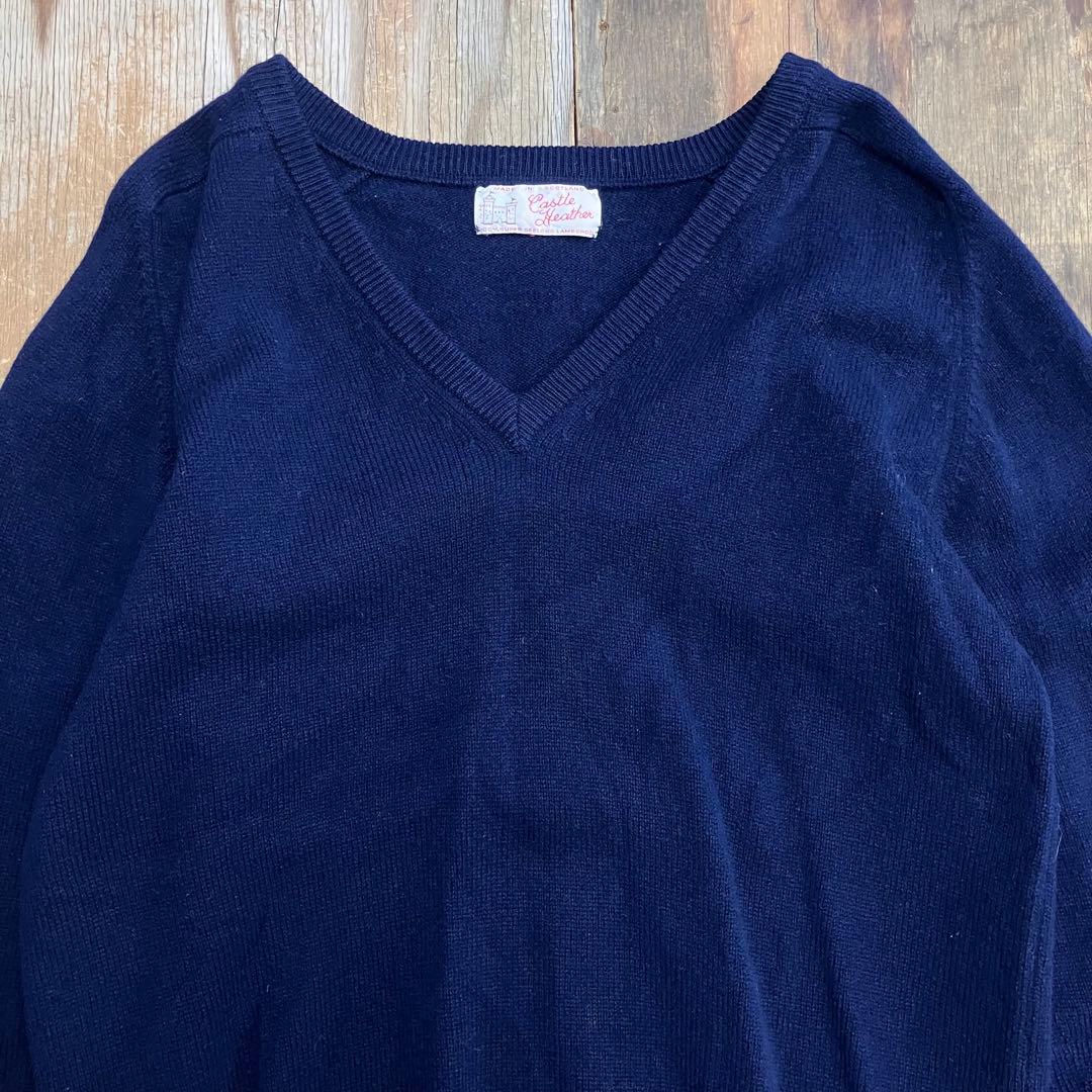 70s Vネックニットセーター ラムウール スコットランド製 VINTAGE — image 2