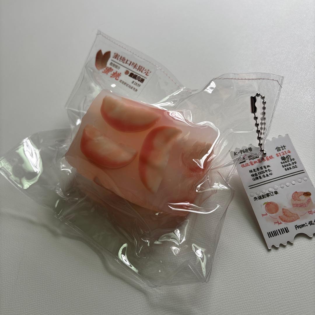 侃侃 スクイーズ 桃シリーズ2点 — image 3