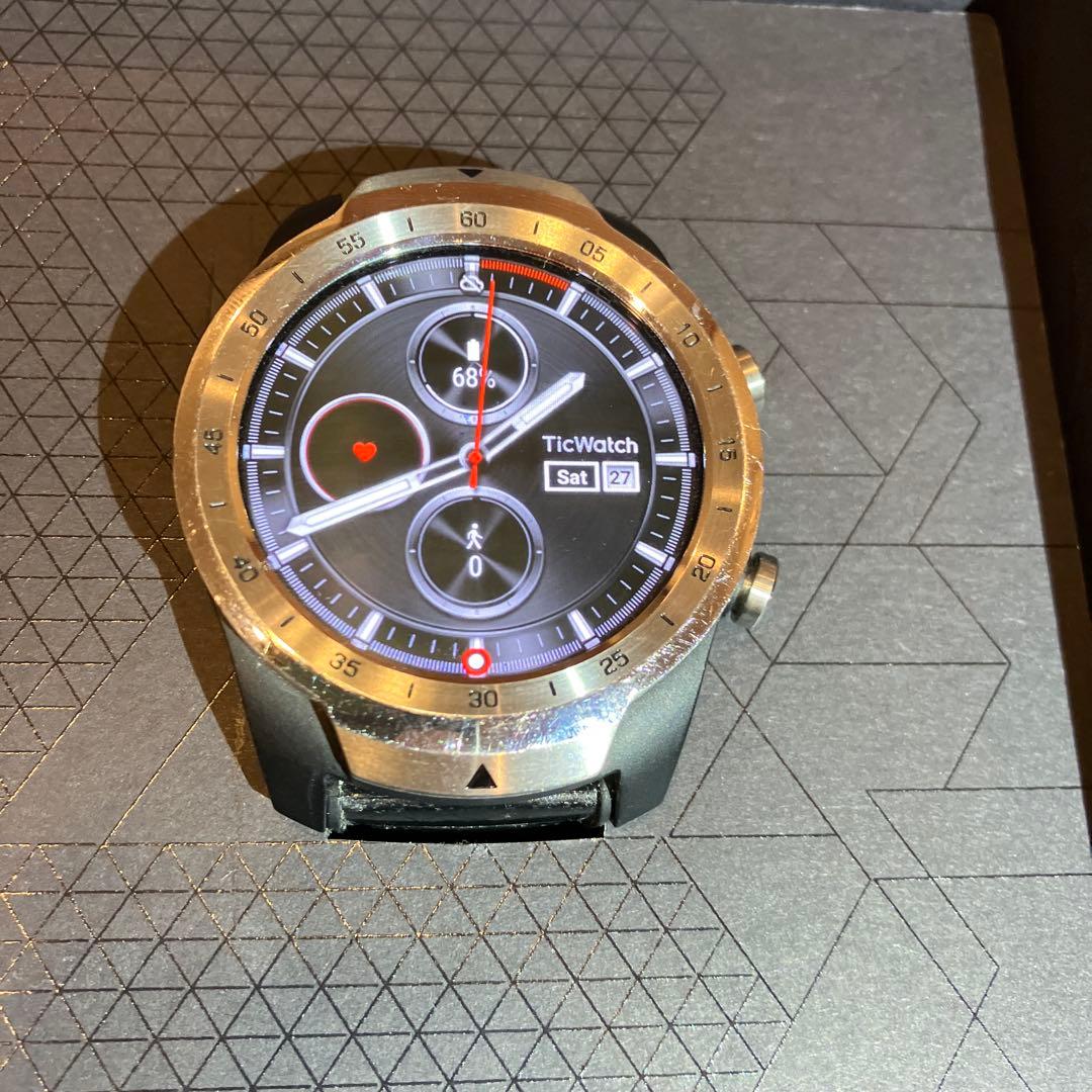 TicWatch Pro スマートウォッチWF12106エレガントシルバー腕時計 — image 3
