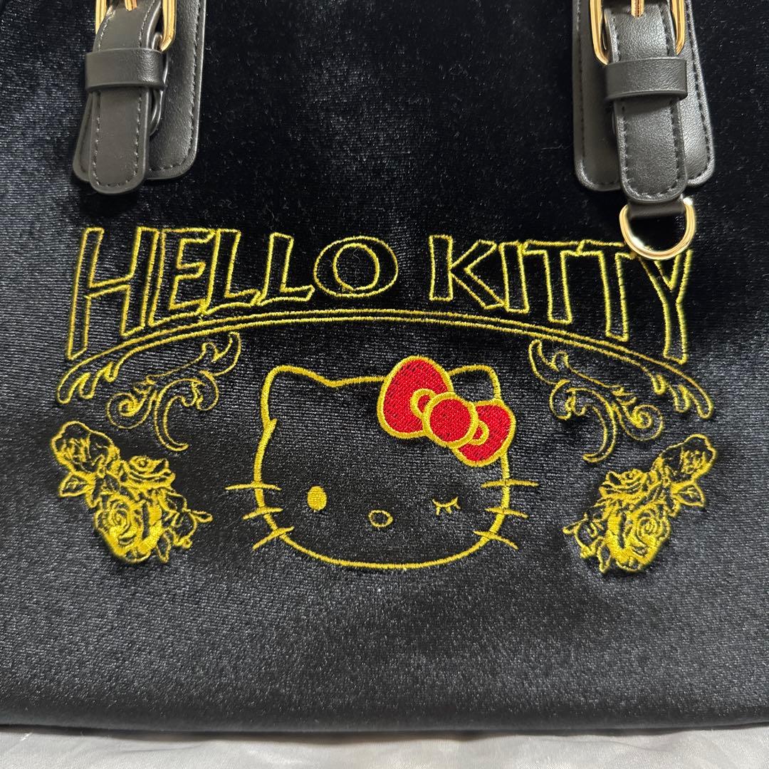 極美品 アベイル ハローキティ　ベロアバッグ ボストンバッグ — image 4