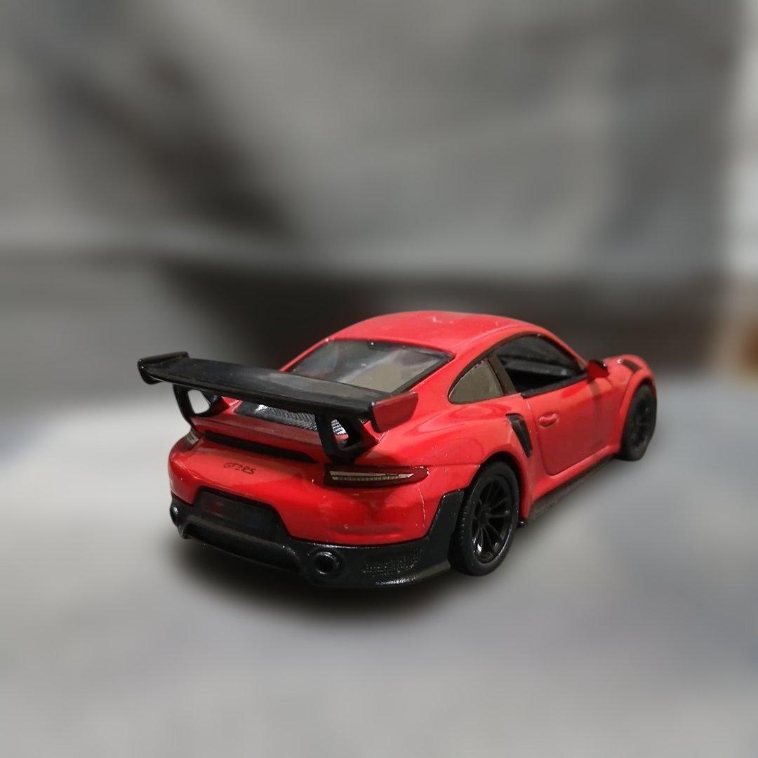 Porsche 911 GT2 RS ミニカー レッド — image 2