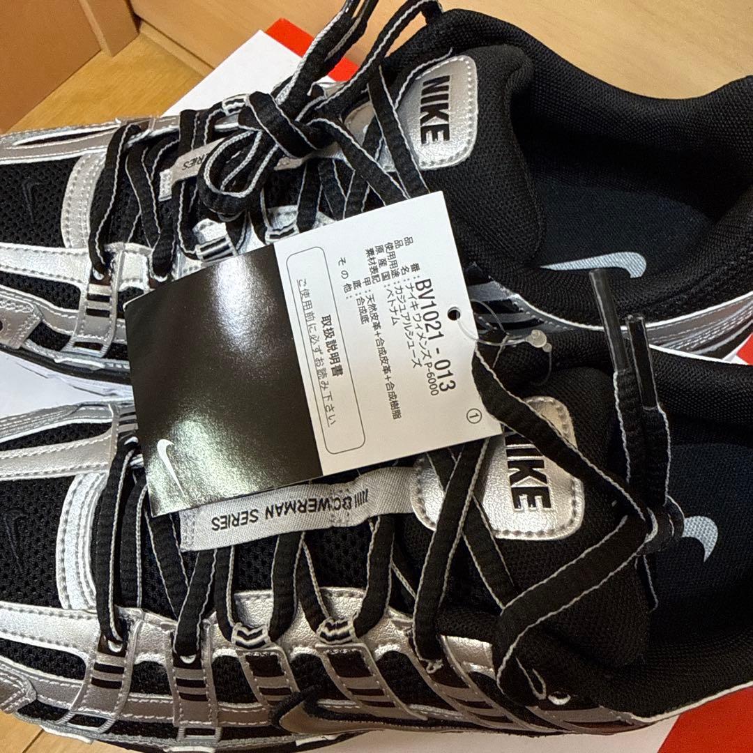 【人気完売品】NIKE P-6000メタリックシルバー BLACK — image 2